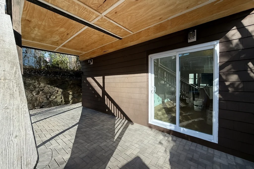 9 Knollin St, Malden