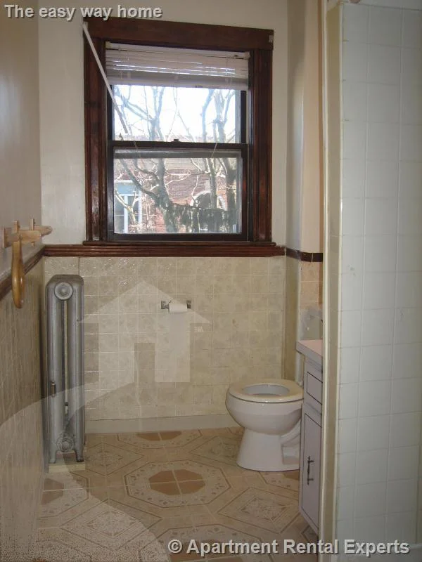 110 Sharon St, West Medford