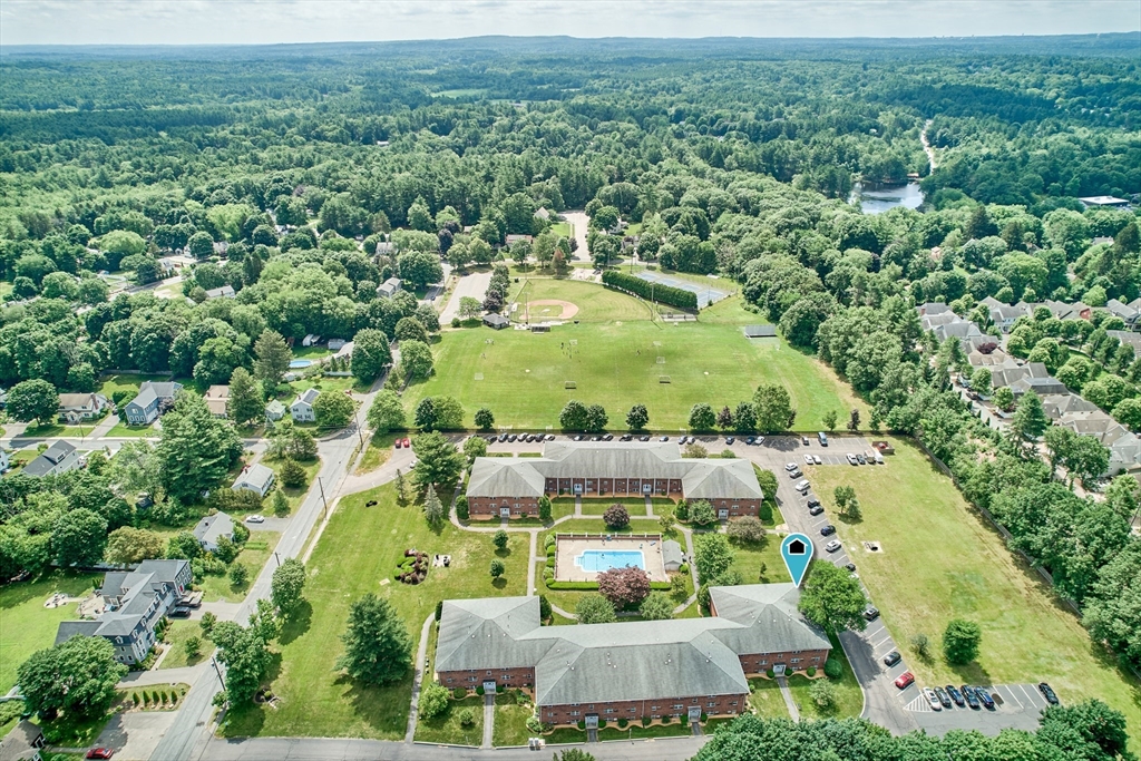 89 Pleasant St, Medfield