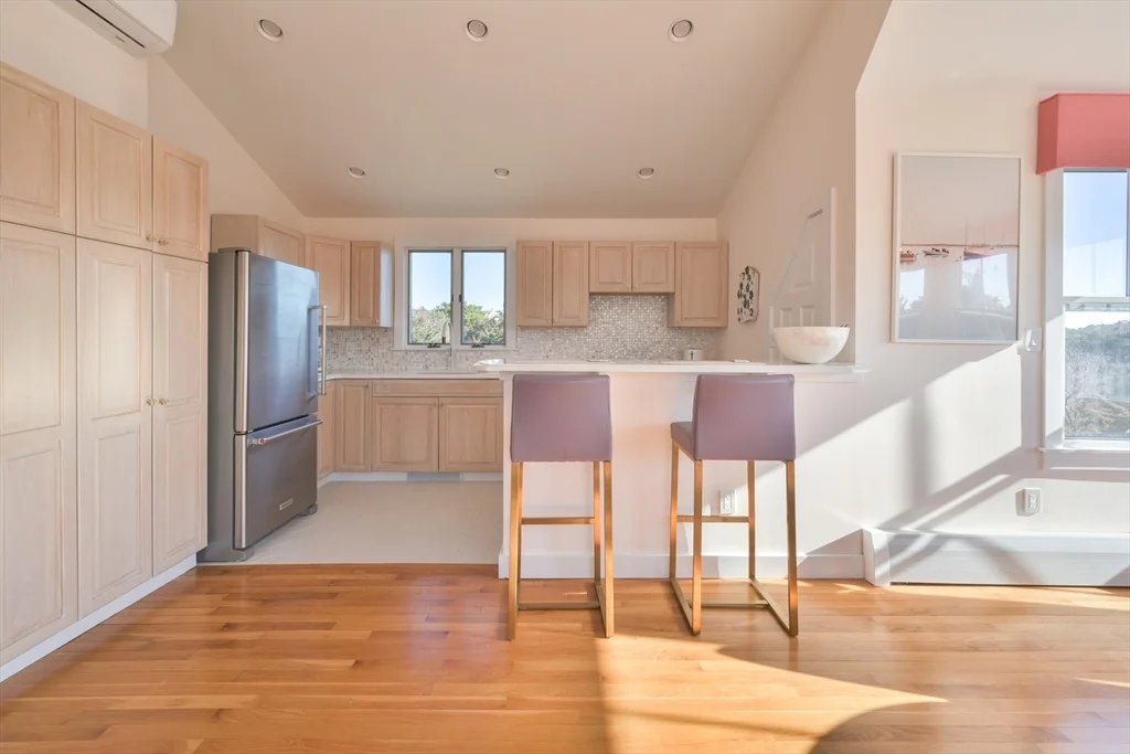 63 Monomoy Rd, Monomoy