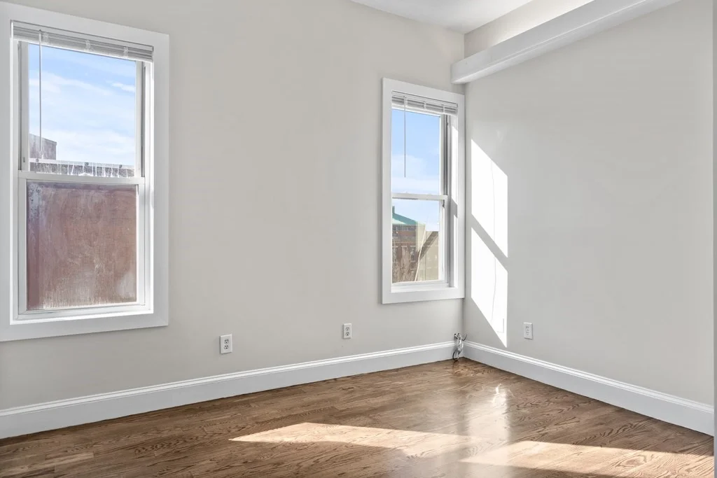 118 Dorchester St, South Boston