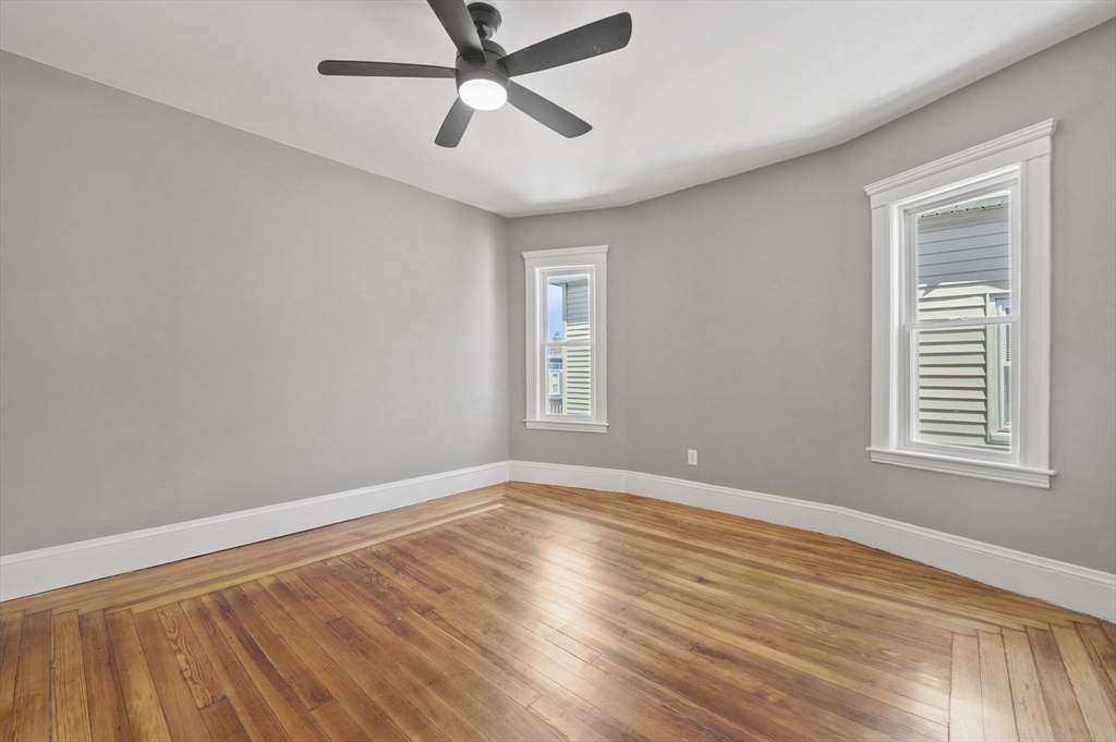 18 Lyon St, Dorchester