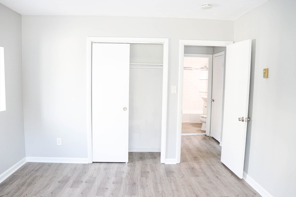 624 Hyde Park Ave, Roslindale