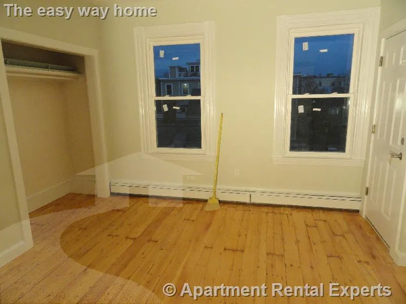 231 Norfolk St, Central Square