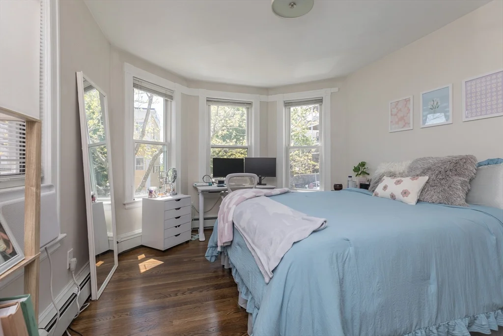 420 E 6th, South Boston