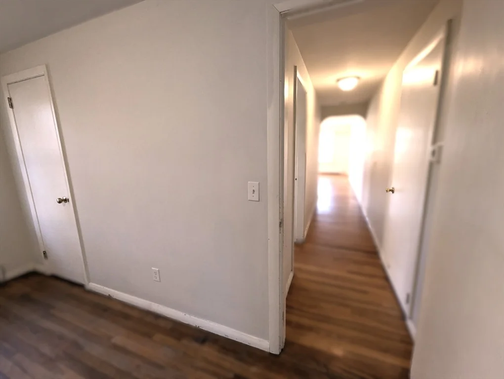 44 Barrington Rd, Longmeadow