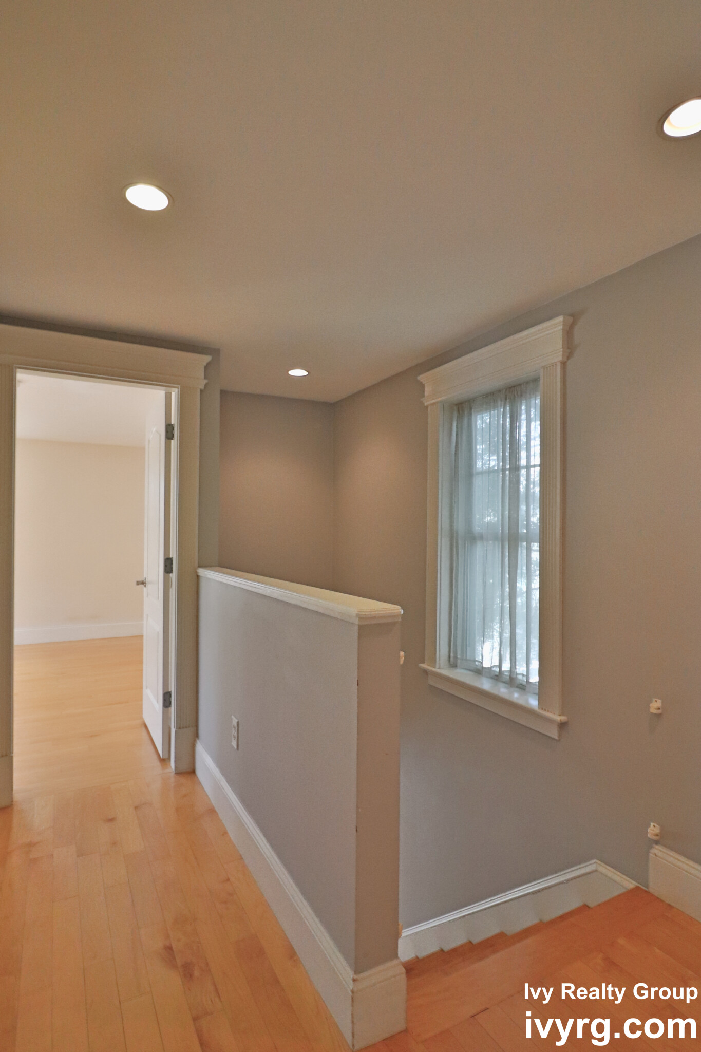 10 Mohawk St, South Boston