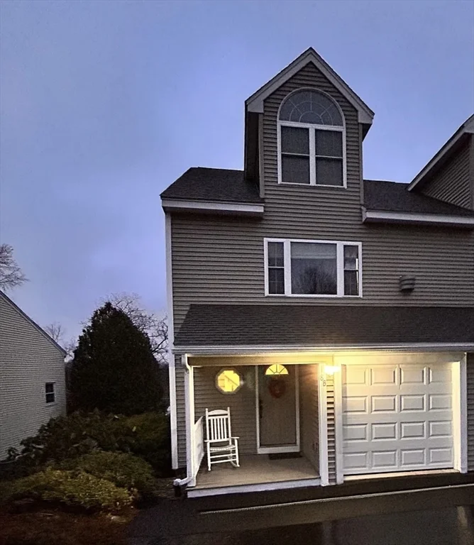 8 Gates Rd, Worcester