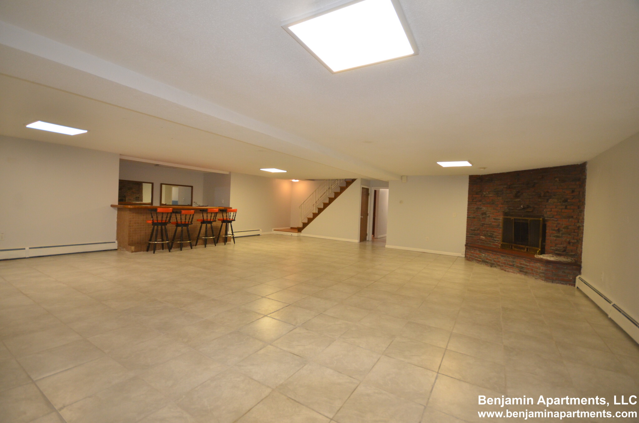 20 Mossdale Rd, Jamaica Plain