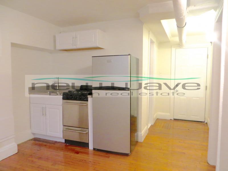 86 Charles St, Beacon Hill