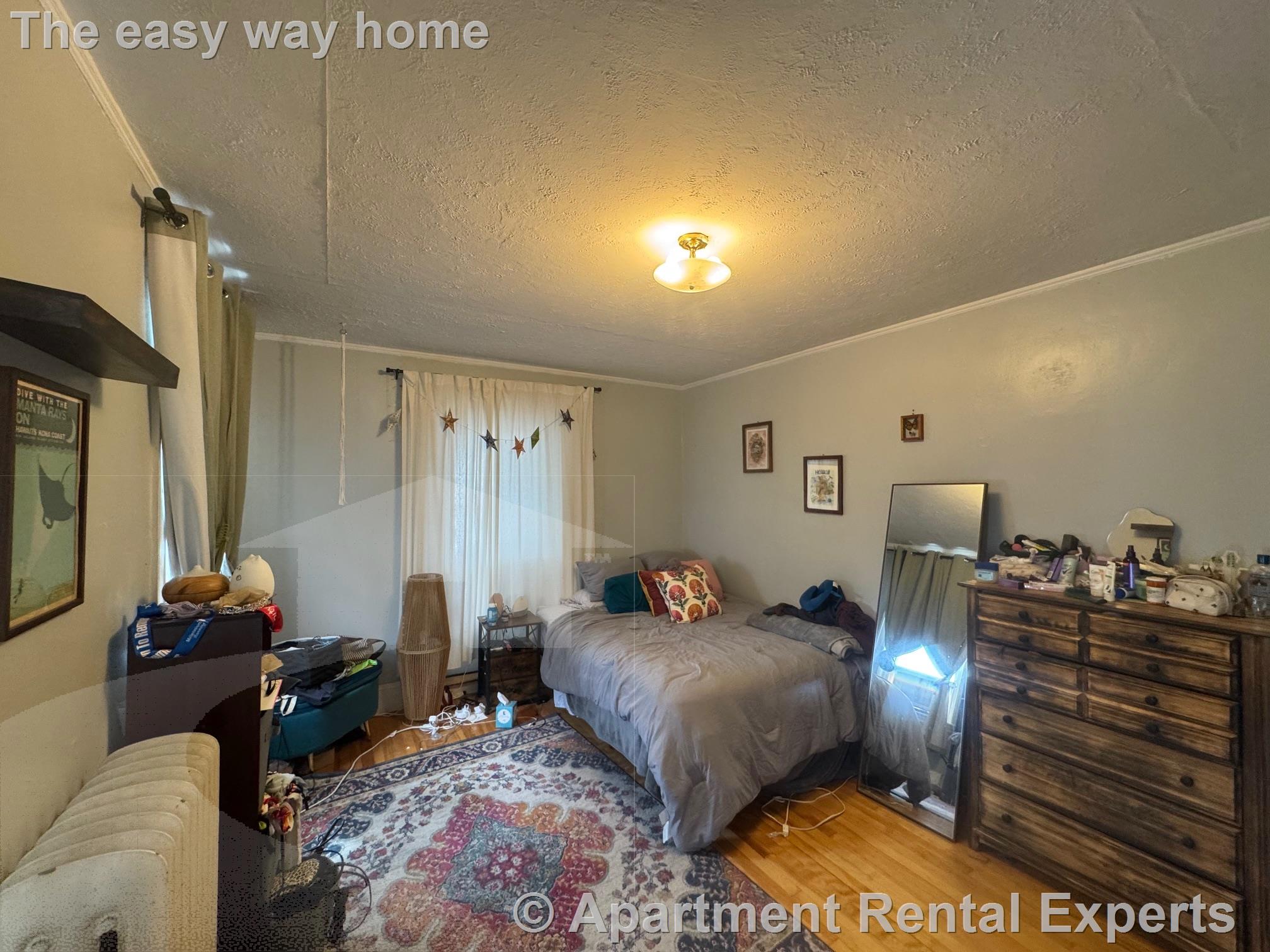 109 Orchard St, Davis Square