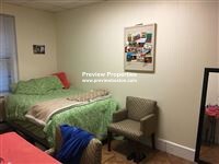 11 Aberdeen St, Fenway