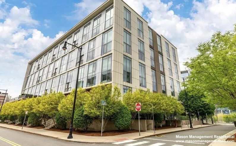 1 Earhart St, East Cambridge