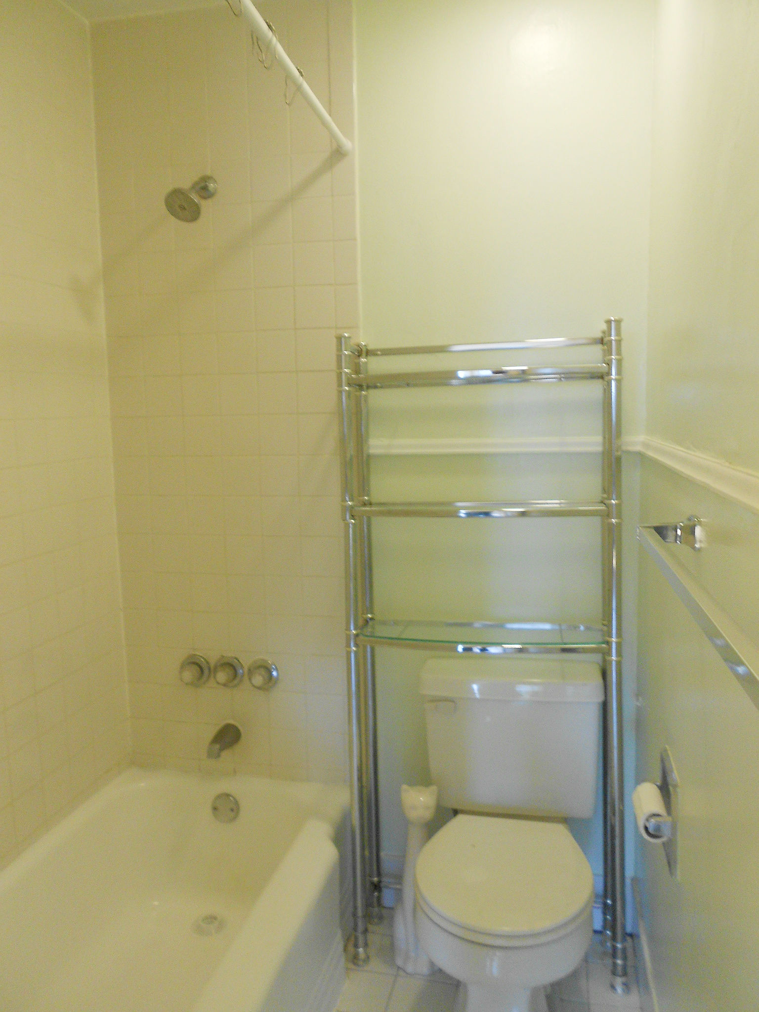 869 Beacon St, Fenway