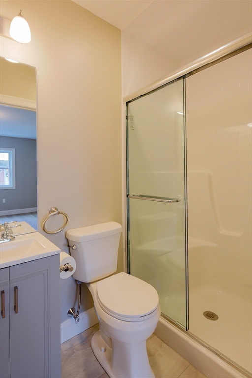 63 Bacon St, Waltham