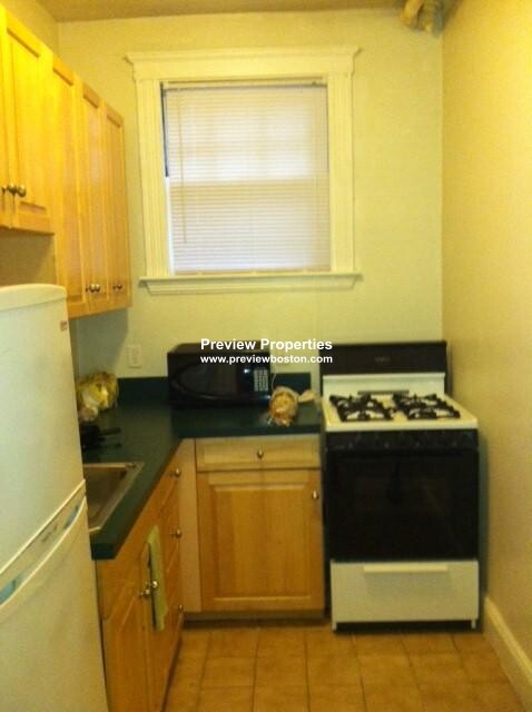 32 Sidlaw Rd, Brighton