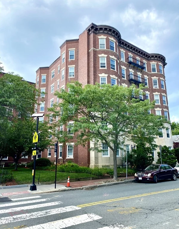 55 Magazine St, Central Square