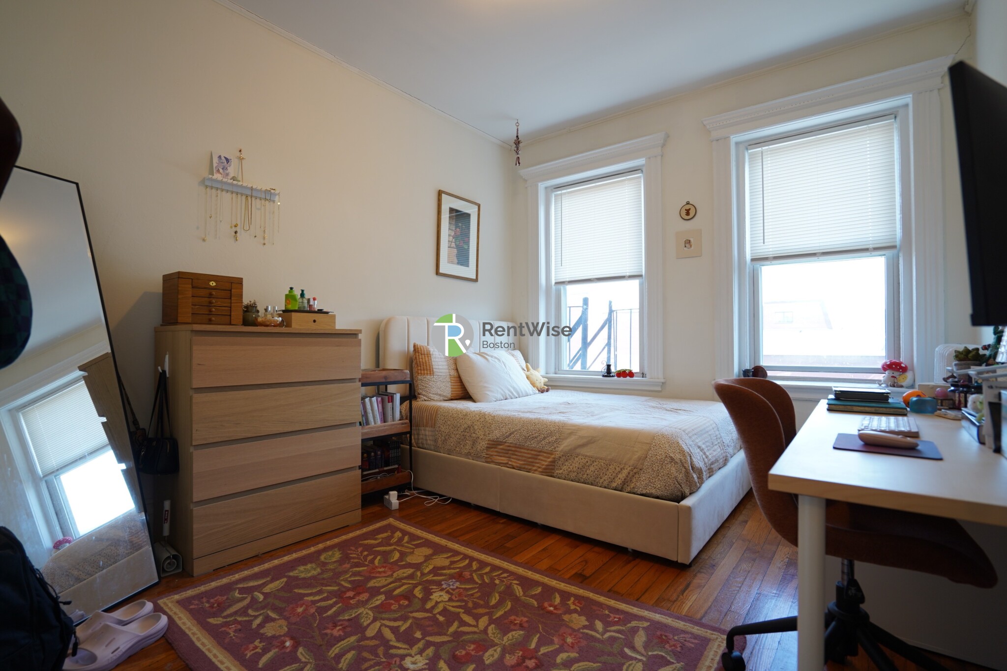 1302 Commonwealth Ave, Allston