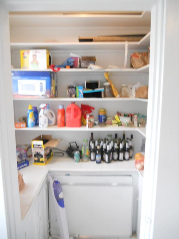 2 Ashford Ct, Allston