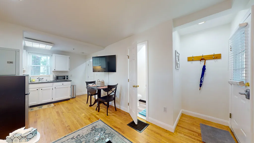 23 Jay St, Riverside