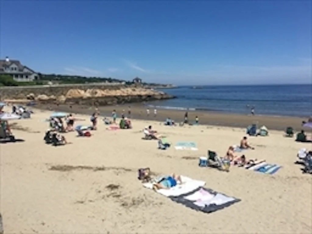 8 Beach St, Rockport