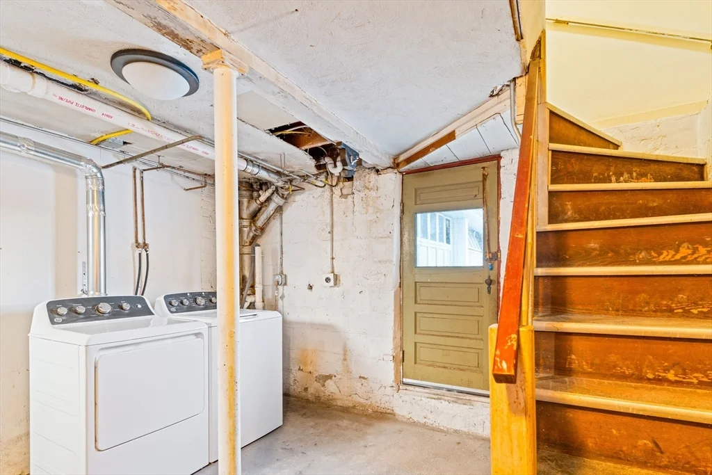 126 Washington Ave, Waltham