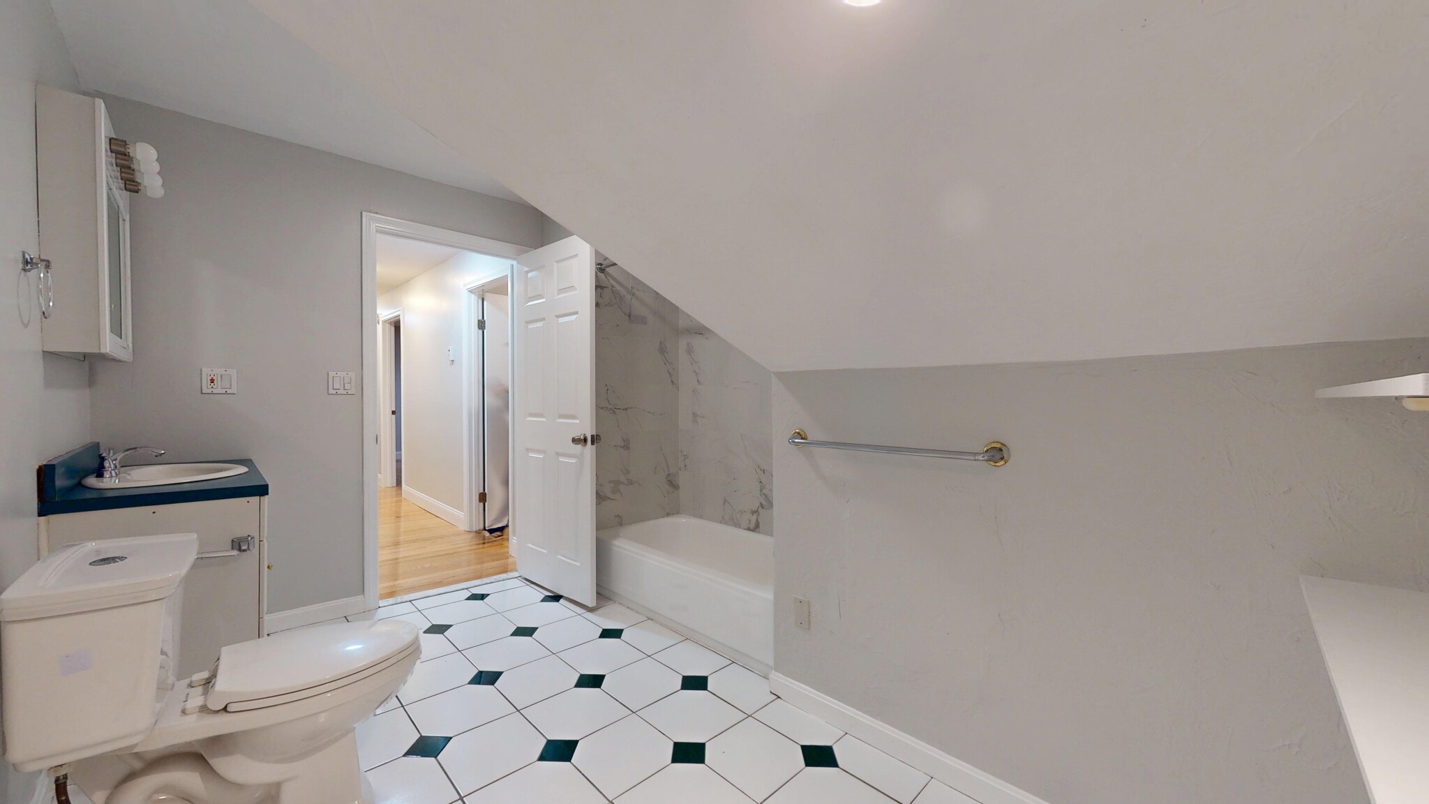 5 Stafford St, Roxbury