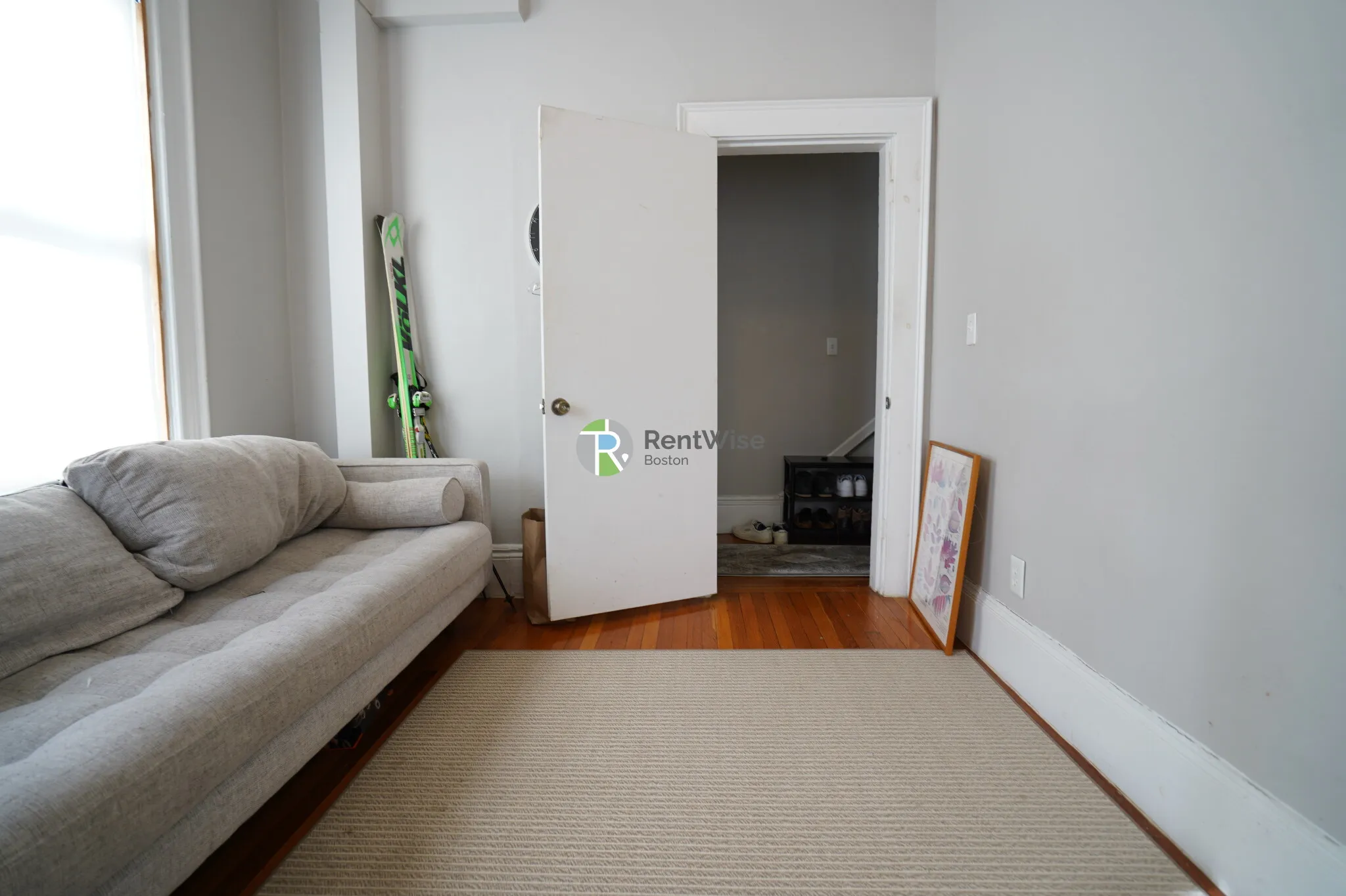 172 Bigelow St, Oak Square