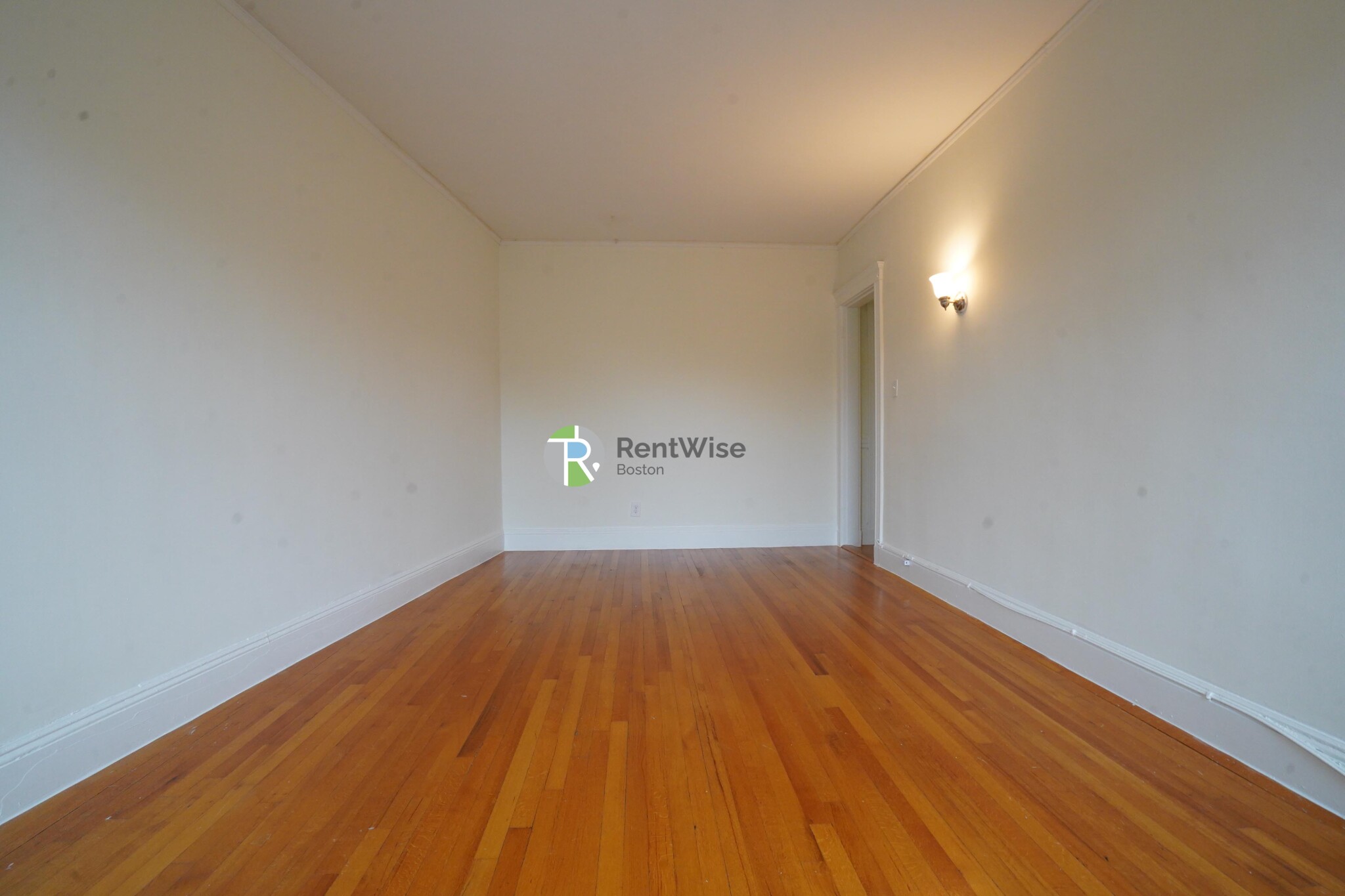 1848 Commonwealth Ave, Brighton