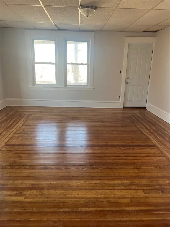 1053 Bedford St, Fall River