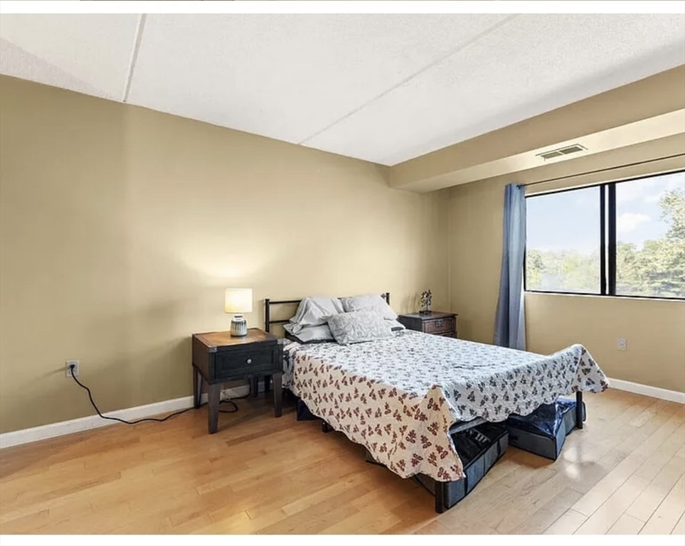 2500 Mystic Valley Pkwy, Medford