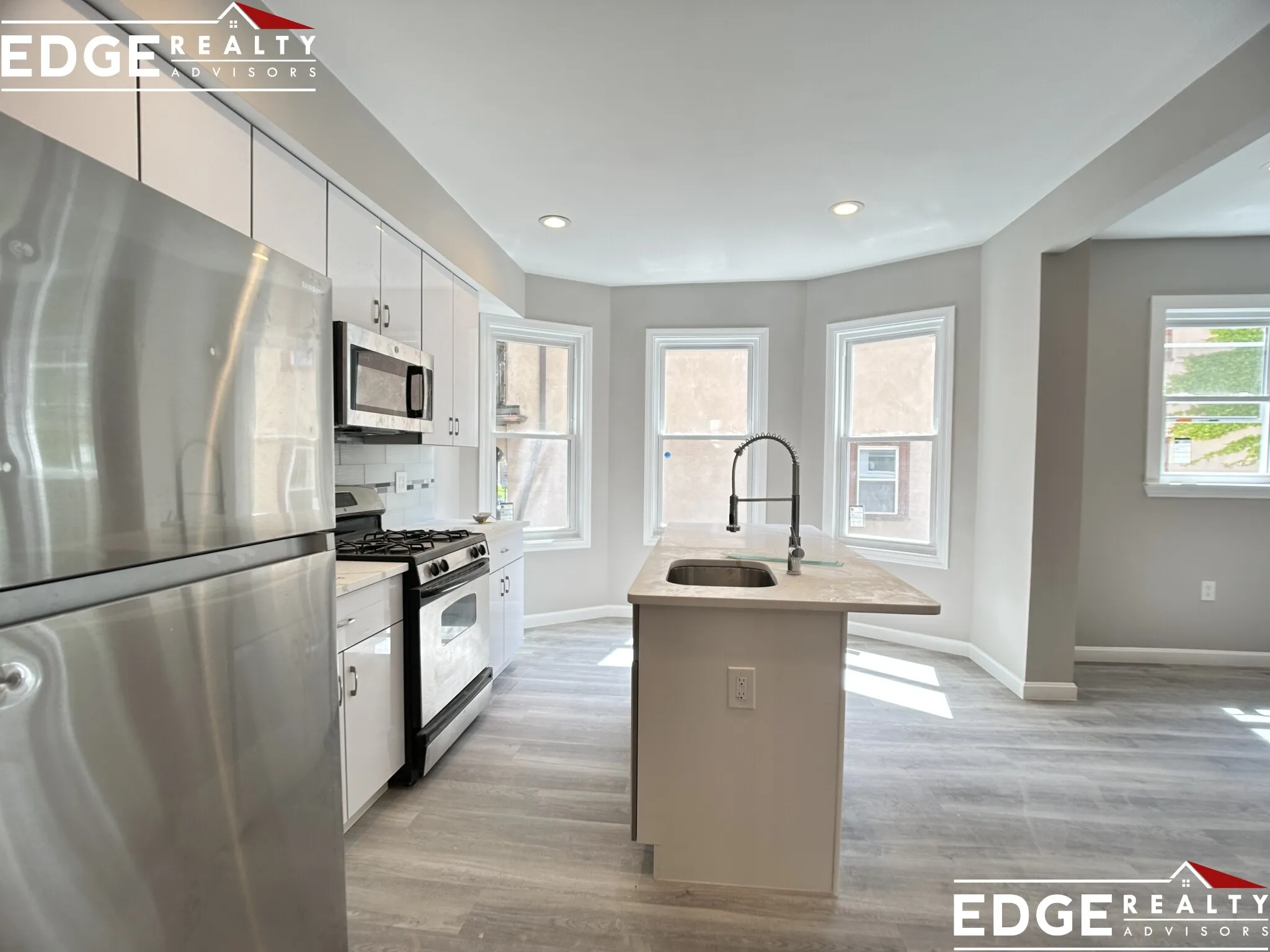 44 Long Ave, Brighton