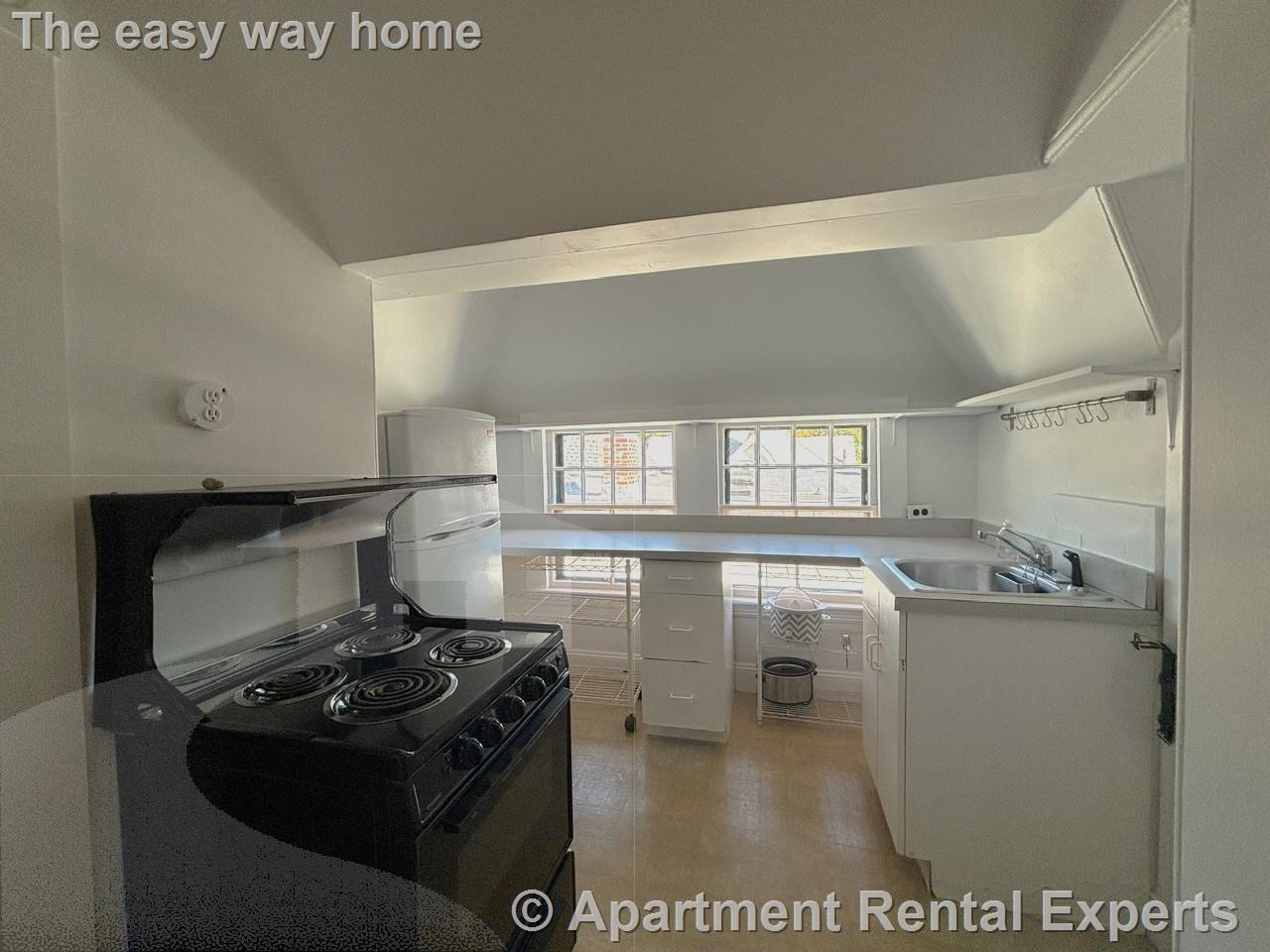 302 Brookline St, Cambridgeport