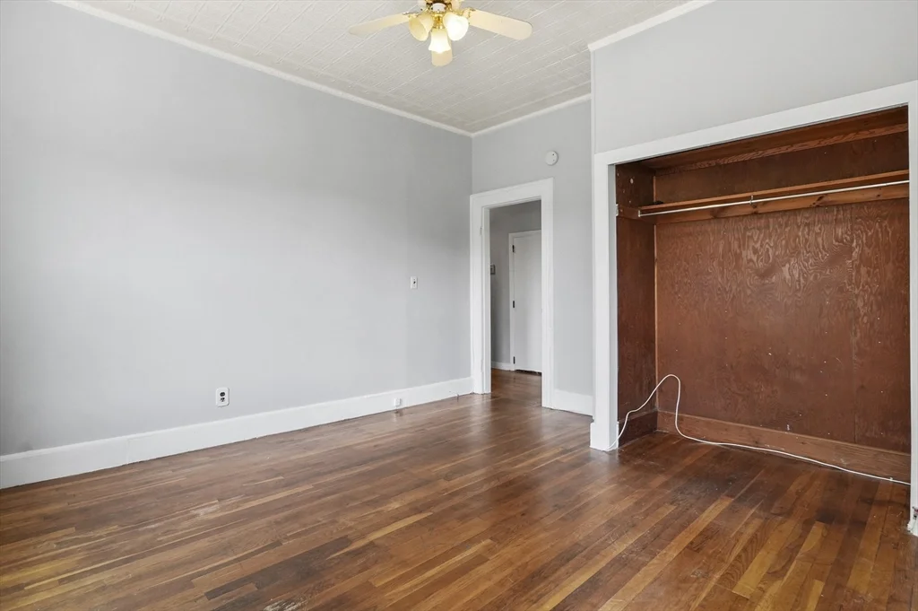 132 Bartlett, Lowell