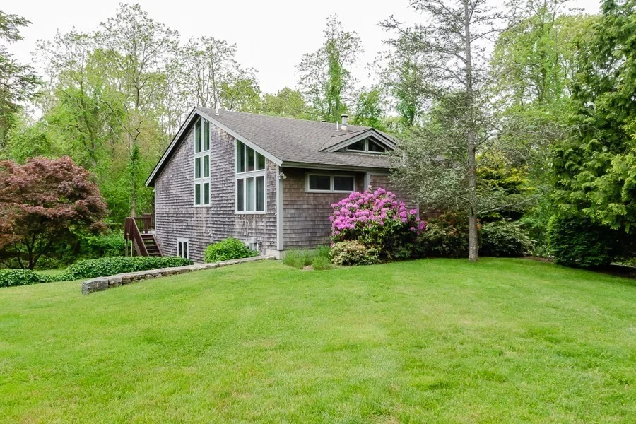 3 Nonquitt Ave, Nonquitt