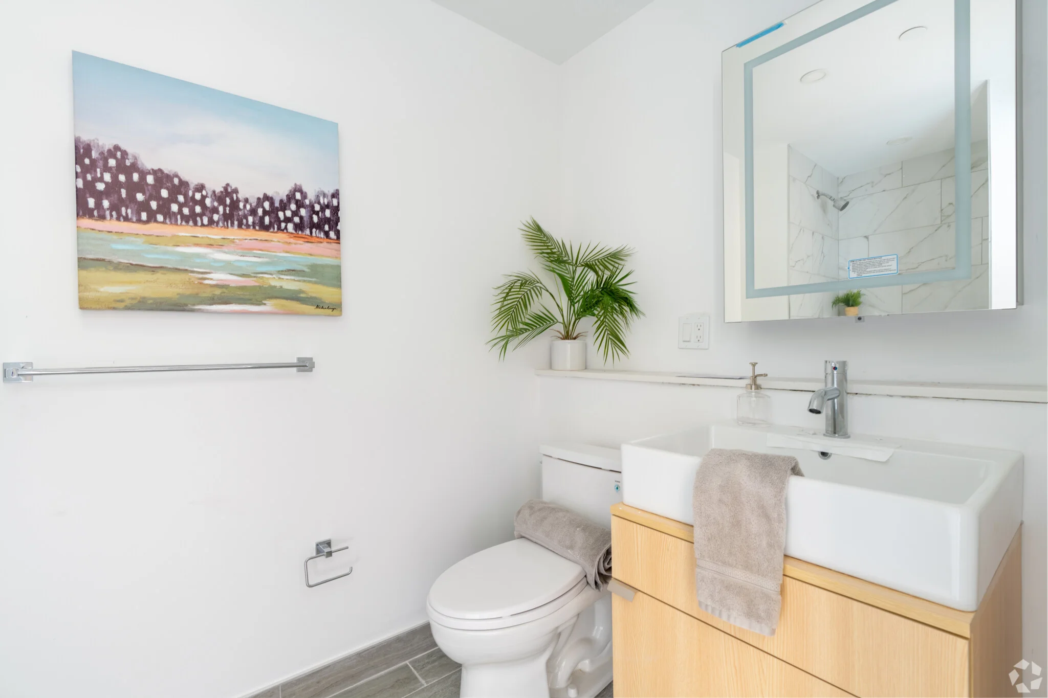 154 Broadway, East Somerville