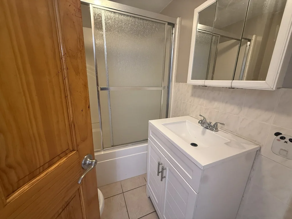 406-408 Court St, Plymouth