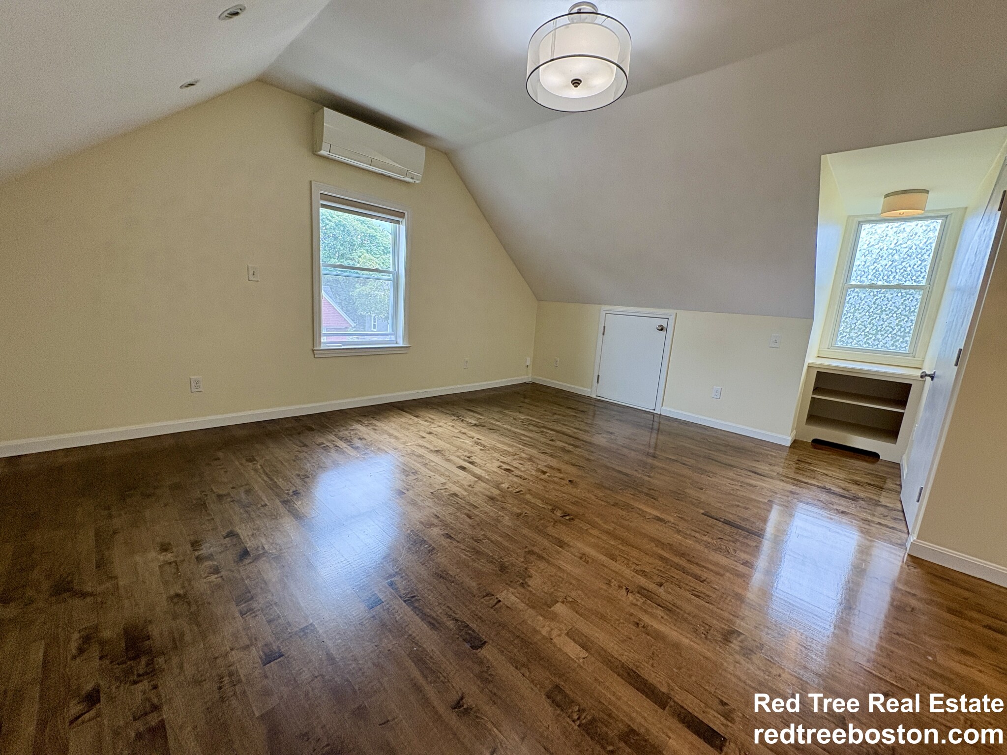 21 Holton St, Allston