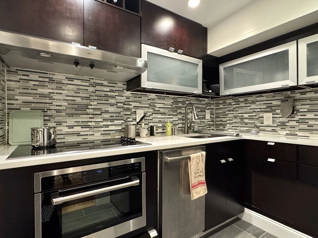 124 Beacon St, Back Bay