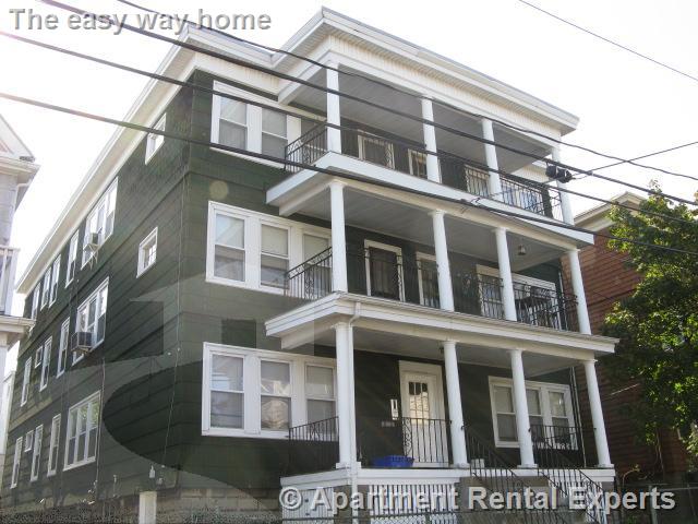 56 Derby St, Winter Hill