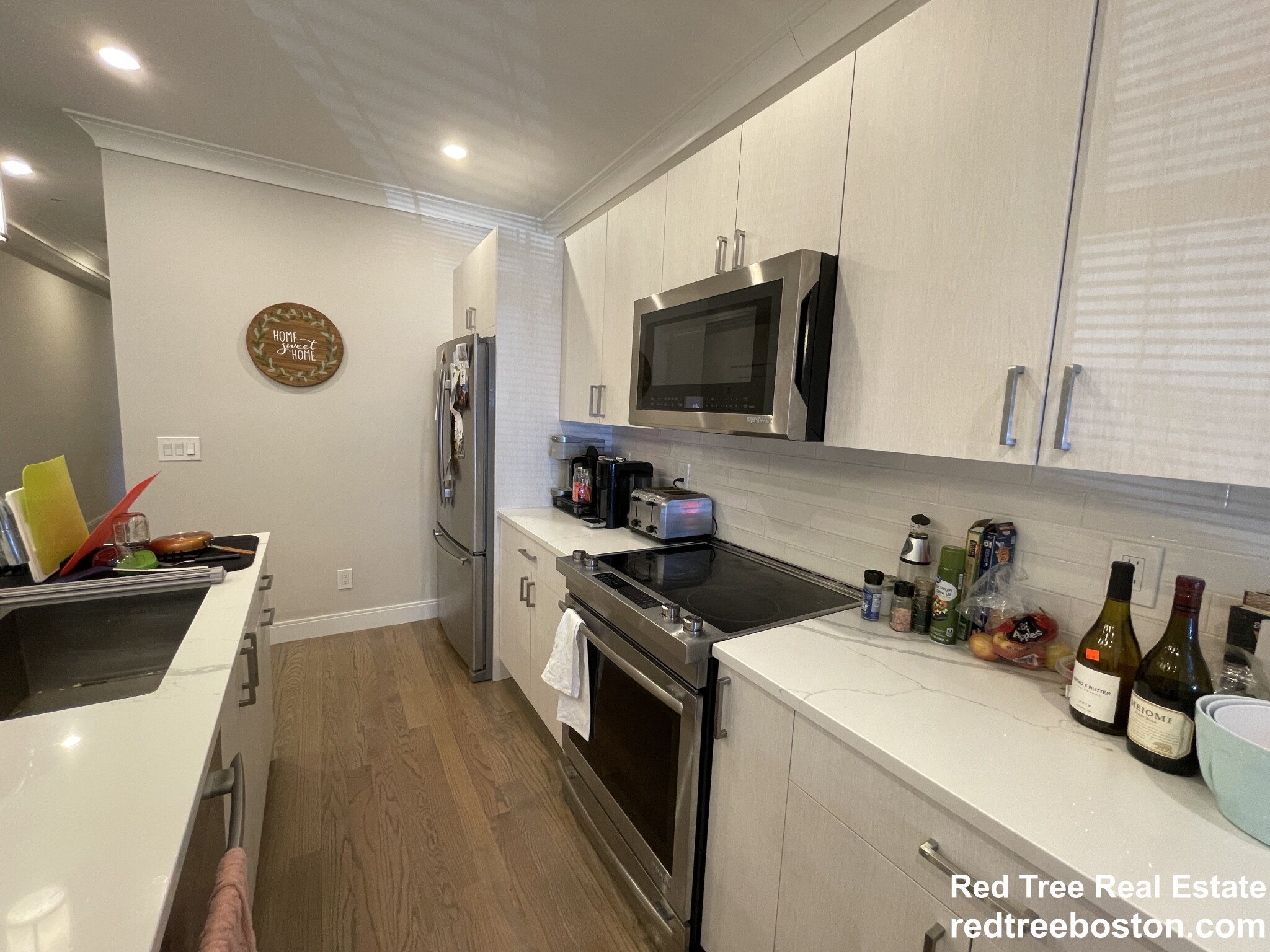 9 Mansfield St, Allston