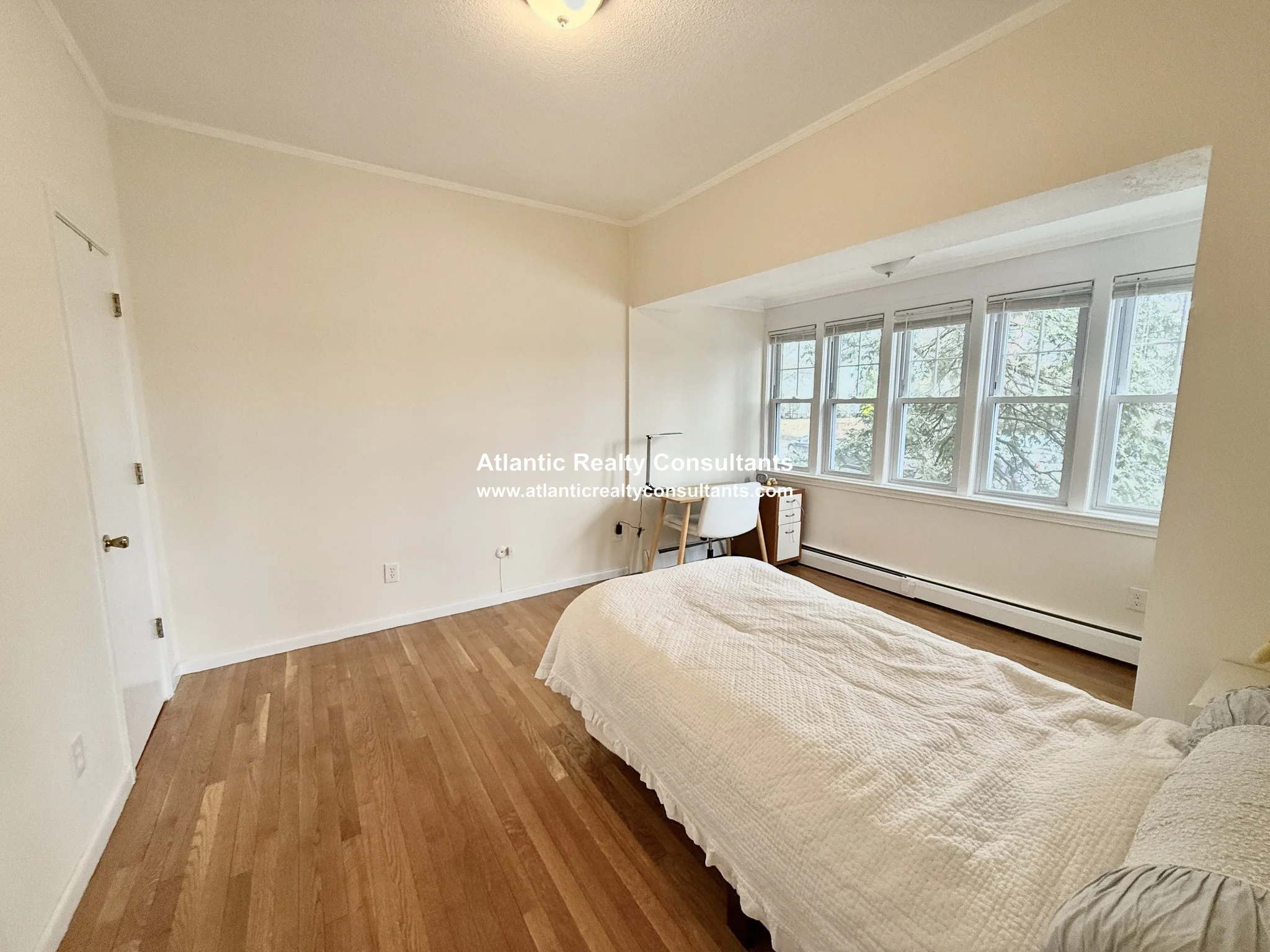 2018 Commonwealth Ave, Brighton