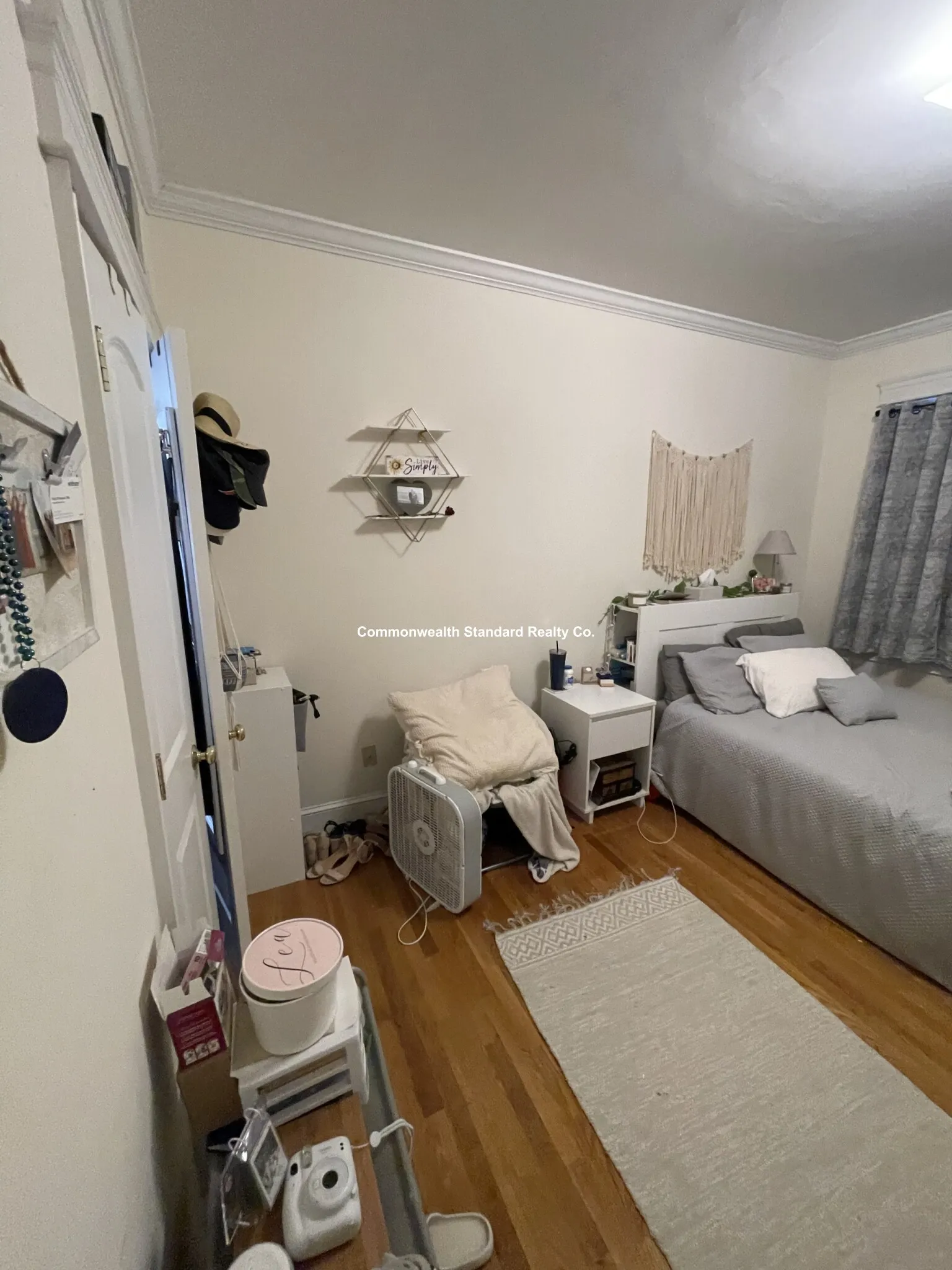 27 Glenville Ave, Allston