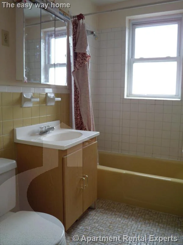 402 Highland Ave, Davis Square