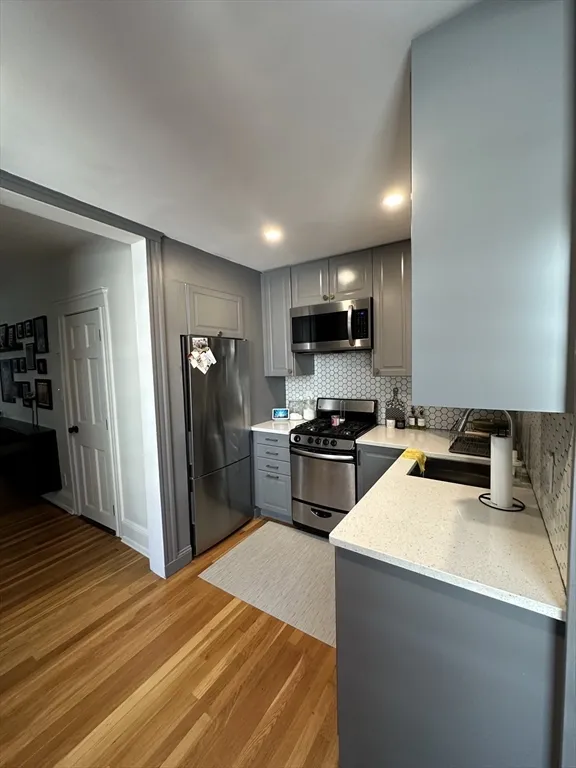 124 Sutherland Rd, Brighton