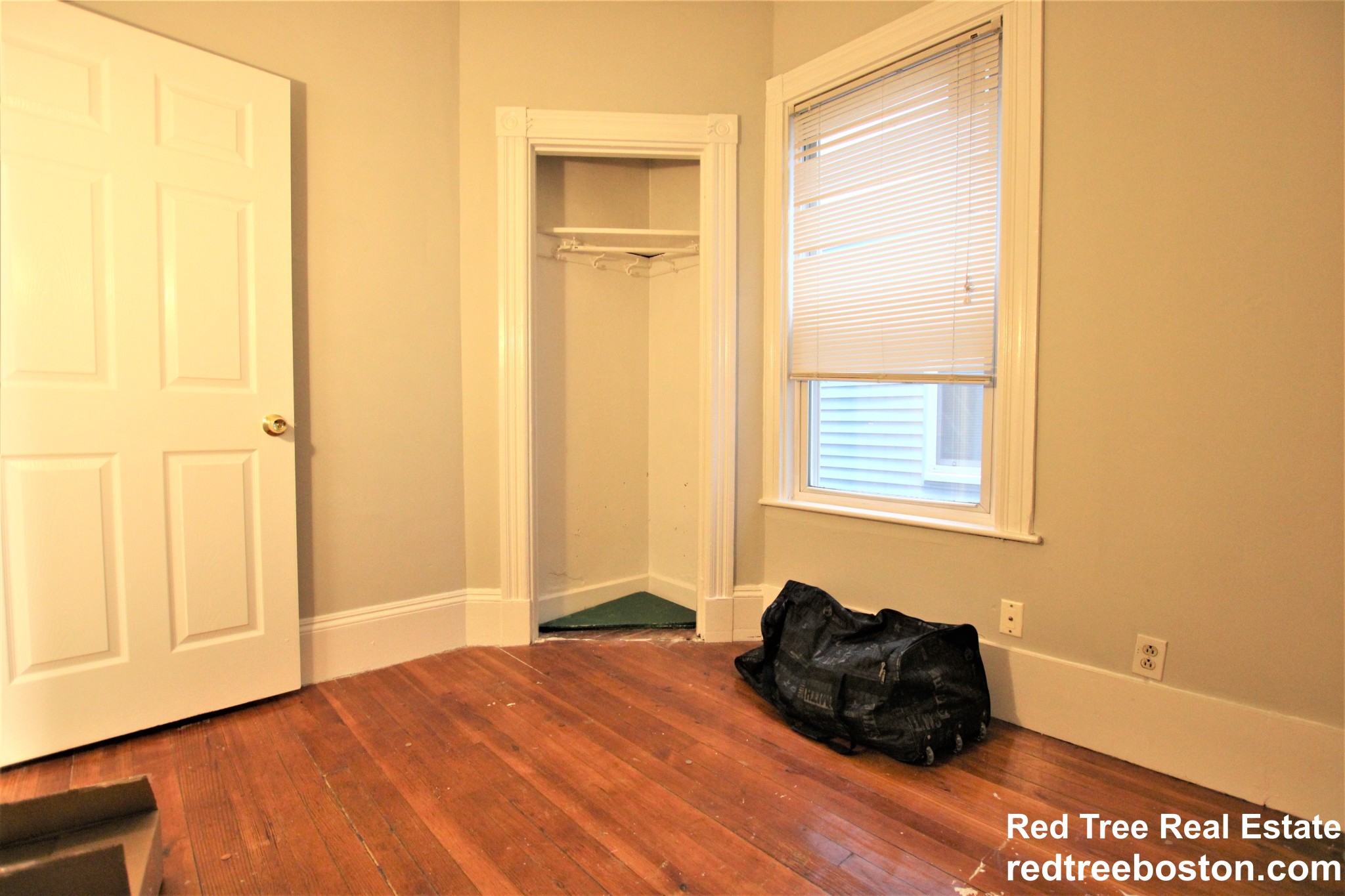 10 Carmel St, Mission Hill