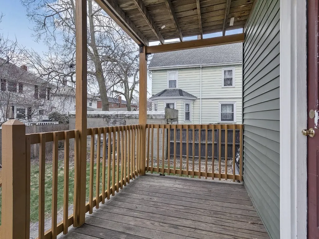 29 Appleton St, North Quincy