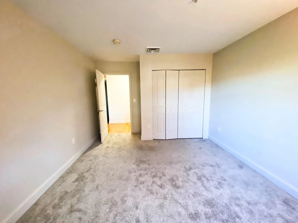 318 Rindge Ave, North Cambridge