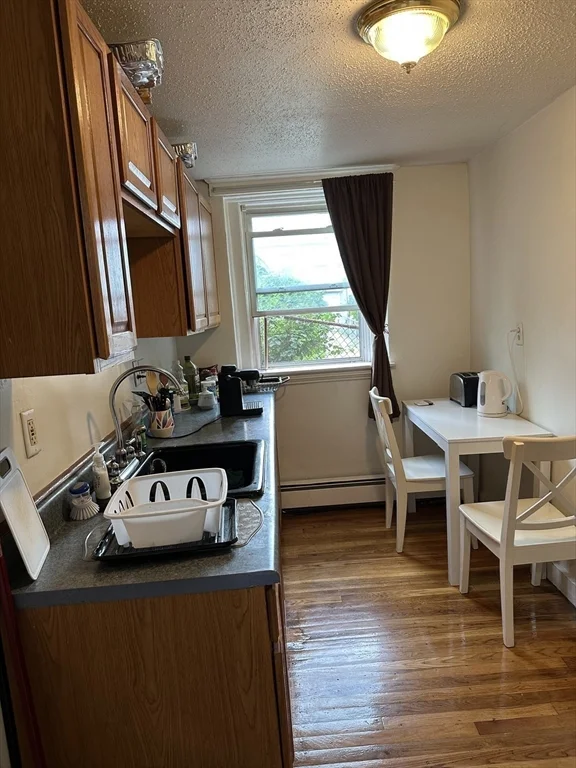 35 Tudor St, Diamond District