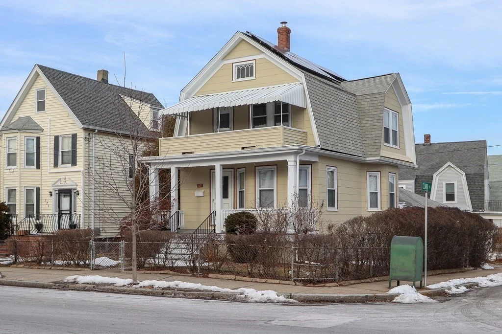 169 George St, Tufts University